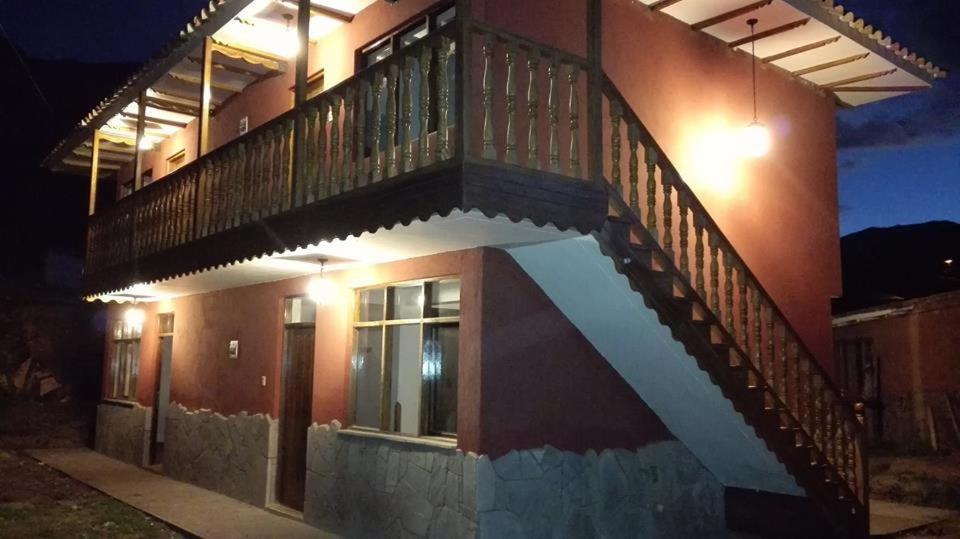 Qali Samanawasi Casa de hóspedes Huaro Exterior foto